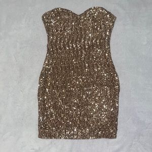 Arden B gold sequins strapless bodycon mini dress